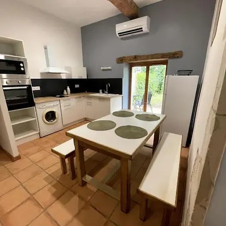 Apartamento Superbe Cosy Avec Jardin Nimes